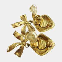 مملوكة مسبقًا Chanel Quilted Bow Dangle Earrings Clip-On Gold
