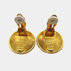 مملوكة مسبقًا Chanel Button Earrings Gold Clip-On