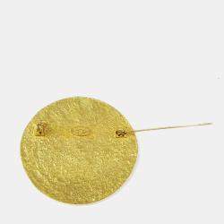مملوكة مسبقًا Chanel Medallion Brooch Pin Gold