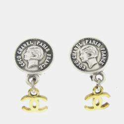 مملوكة مسبقًا Chanel Medallion Dangle Earrings Gold Silver Clip-On