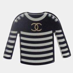Pre Owned Chanel Brooch Pin Black Sweater Clothes