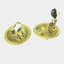 مملوكة مسبقًا أقراط زر شانيل مشبك ذهبي