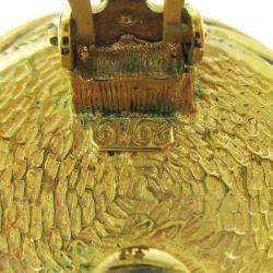 مملوكة مسبقًا أقراط شانيل بأزرار و مشبك ذهبي 93P