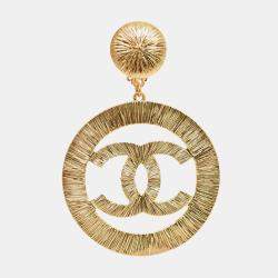 Pre Owned Chanel 1994 Gold Plated CC Dangle 'Sunburst' Clip On Earrings