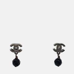 Pre Owned Chanel Silver Plated Earrings