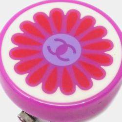 مملوكة مسبقًا أقراط شانيل بأزرار قابلة للتركيب بلون وردي