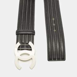 Pre Owned حزام شانيل جلد أسود إبزيم CC عريض للخصر 90 سم