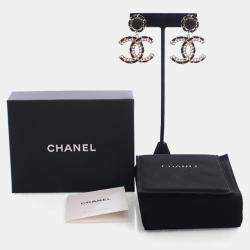 مملوكة مسبقًا Chanel CC Drop Earrings