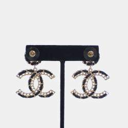 مملوكة مسبقًا Chanel CC Drop Earrings