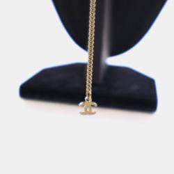 مملوكة مسبقًا Chanel Crystal Camellia Pearl Drop Necklace