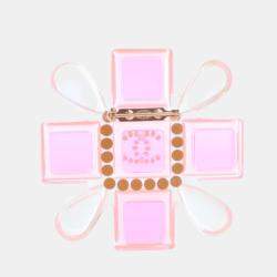 Pre Owned دب وس شانييل فينتاج راتنج صليب مالطي