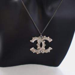 Pre Owned قلادة شانيل شارات الماركة CC كريستال