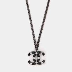 Pre Owned قلادة شانيل تفاصيل كريستال أسود CC