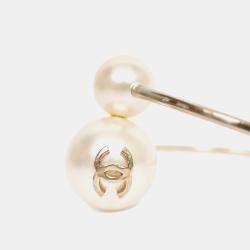 Pre Owned Chanel 2014 Gold Toned Faux Pearl CC Cuff