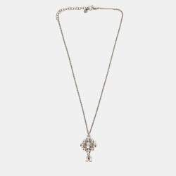 Pre Owned قلادة شانيل بتعليقة زهري كريستال أبيض/أصفر