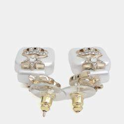 Pre Owned أقراط شانيل من المعدن بلون ذهبي