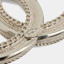 مملوكة مسبقًا بروش شعار شانيل