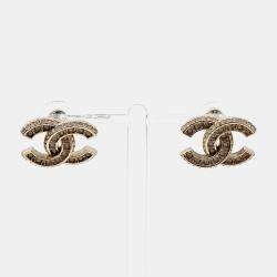 مملوكة مسبقًا Chanel logo earrings