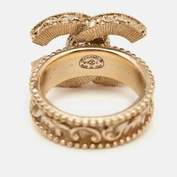 Pre Owned خاتم كوكتيل شانيل CC مينا أخضر ذهبي اللون مقاس ٥١