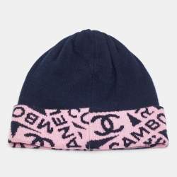 Pre Owned قبعة شانيل زرقاء داكنة ووردية من الكشمير انتارسيا بشعار CC