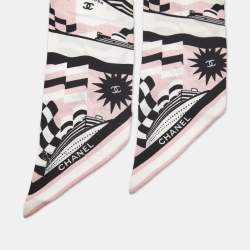 مملوكة مسبقًا Chanel Pink Printed Silk Bandeau