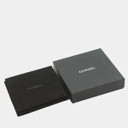 Pre Owned Chanel Cc Logo Bambi Motif Long Necklace Gold Plated Rhinestone Faux Pearl