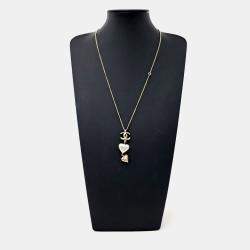 Pre Owned Chanel Logo Heart Necklace