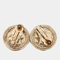 مملوكة مسبقًا Chanel Gold Clip-on Earrings