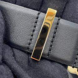 مملوكة مسبقًا Chanel Cc Logo Belt Black Leather Enamel Size 75/30