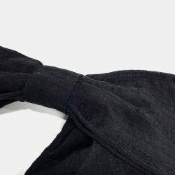 Pre Owned مشبك شعر شانيل فيونكة سوداء