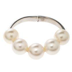 Pre Owned Chanel CC Faux Pearl Silver Tone Bracelet 