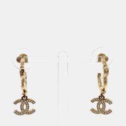 Pre Owned Chanel Gold Tone Earrings