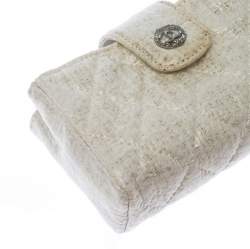 Pre Owned Chanel White Quilted Coated Tweed iPhone Pouch