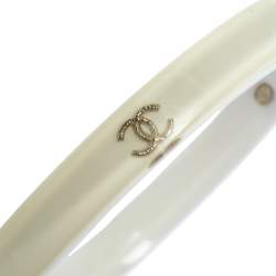 مملوكة مسبقًا سوار شانيل راتنج أبيض CC