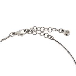 مملوكة مسبقًا طقم قلادة وأقراط شانيل حلقة كريستال زهور سي سي