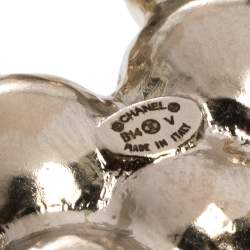 مملوكة مسبقًا بروش شانيل CC لؤلؤ صناعي ذهبي اللون