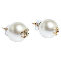 Pre Owned Chanel CC Faux Pearl Oversized Gold Tone Stud Earrings
