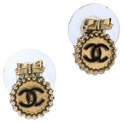 Pre Owned أقراط شانيل CC ذهبية اللون