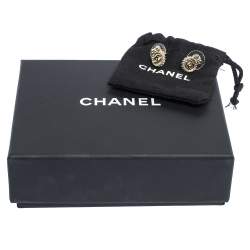 Pre Owned أقراط شانيل CC ذهبية اللون