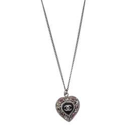 chanel heart charm necklace