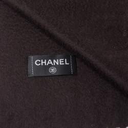 مملوكة مسبقًا وشاح شانيل مطرز أيقونات متعددة كشمير بني 