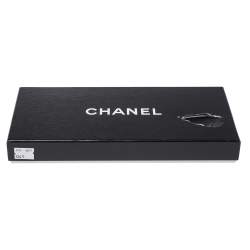 Pre Owned Chanel Black Quilted Leather CC Snow Gloves