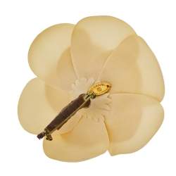 Pre Owned بروش دبوس شانيل كاميليا كريمي فينتدج