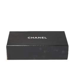 Pre Owned Chanel Pale Gold Tone Faux Pearl Cluster Choker Necklace