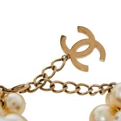 Pre Owned Chanel Pale Gold Tone Faux Pearl Cluster Choker Necklace