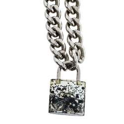 Pre Owned قلادة شانيل سلسلة كورب قفل شفاف مرصع بالجواهر سي سي