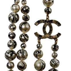 Pre Owned Chanel CC Paint Splatter Faux Pearl Gold Tone Layered Necklace