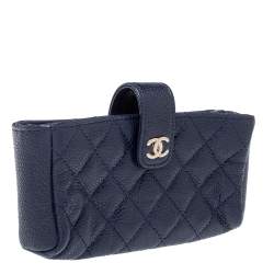 Pre Owned Chanel Blue Quilted Caviar Leather CC Phone Holder Clutch
