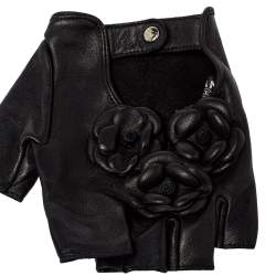 Pre Owned Chanel Black Lambskin Leather Camellia Fingerless Gloves 8.5