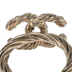 مملوكة مسبقًا خاتم شانيل CC تويست ذهبي فاتح مرصع بالكريستال مقاس أوروبي  54.5